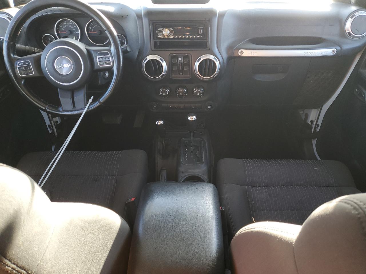 2011 Jeep Wrangler - Image 8