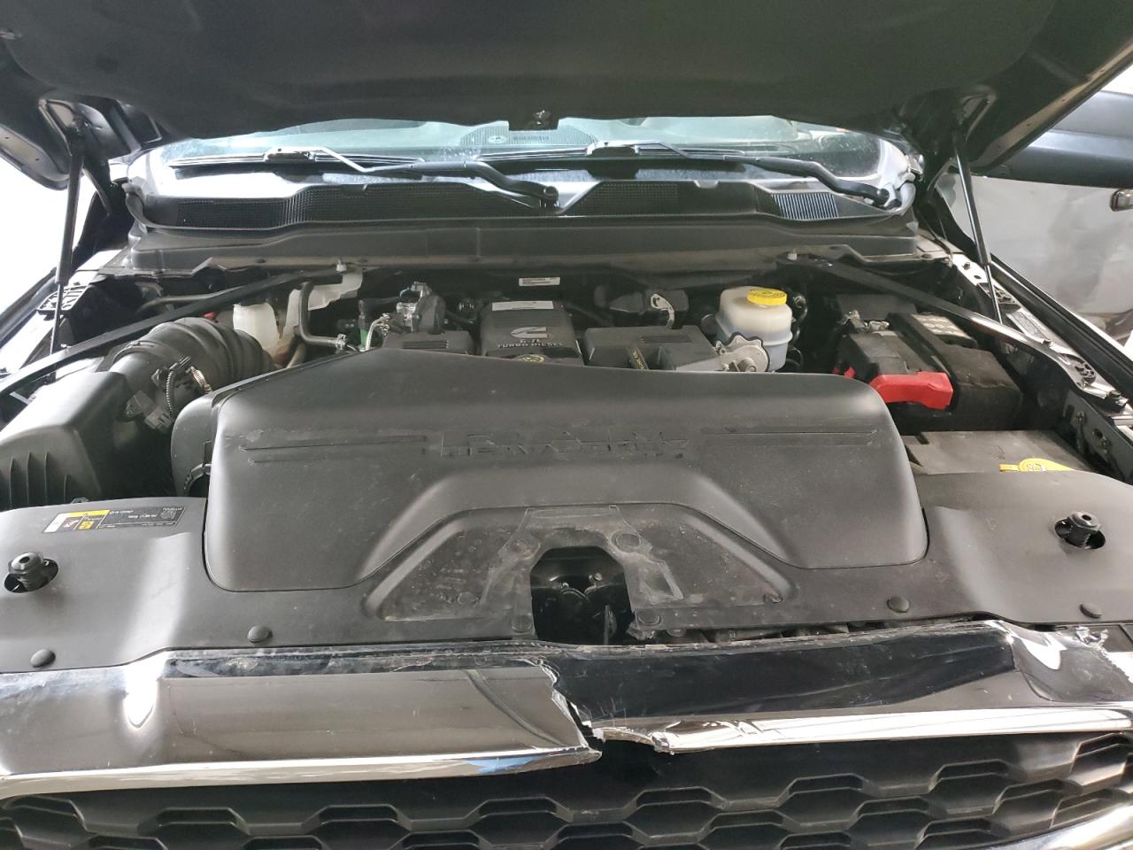 2022 RAM 2500 - Image 11