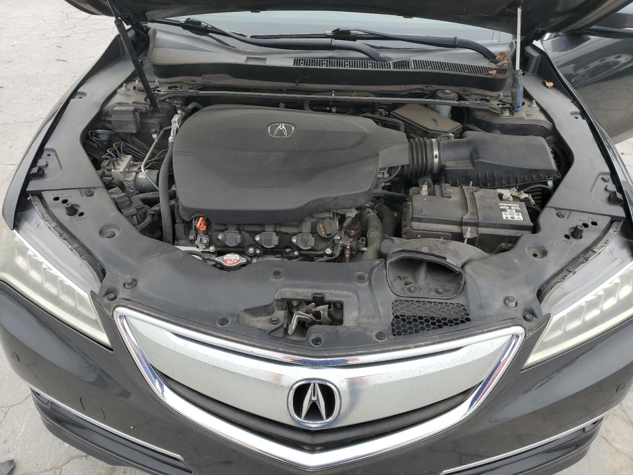 2015 Acura TLX - Image 11