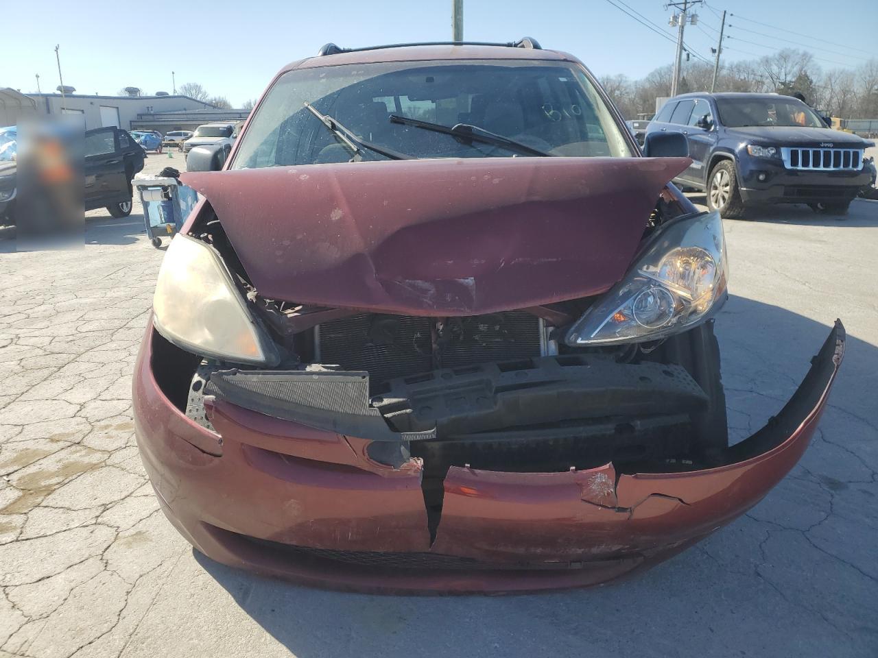 2009 Toyota Sienna - Image 5