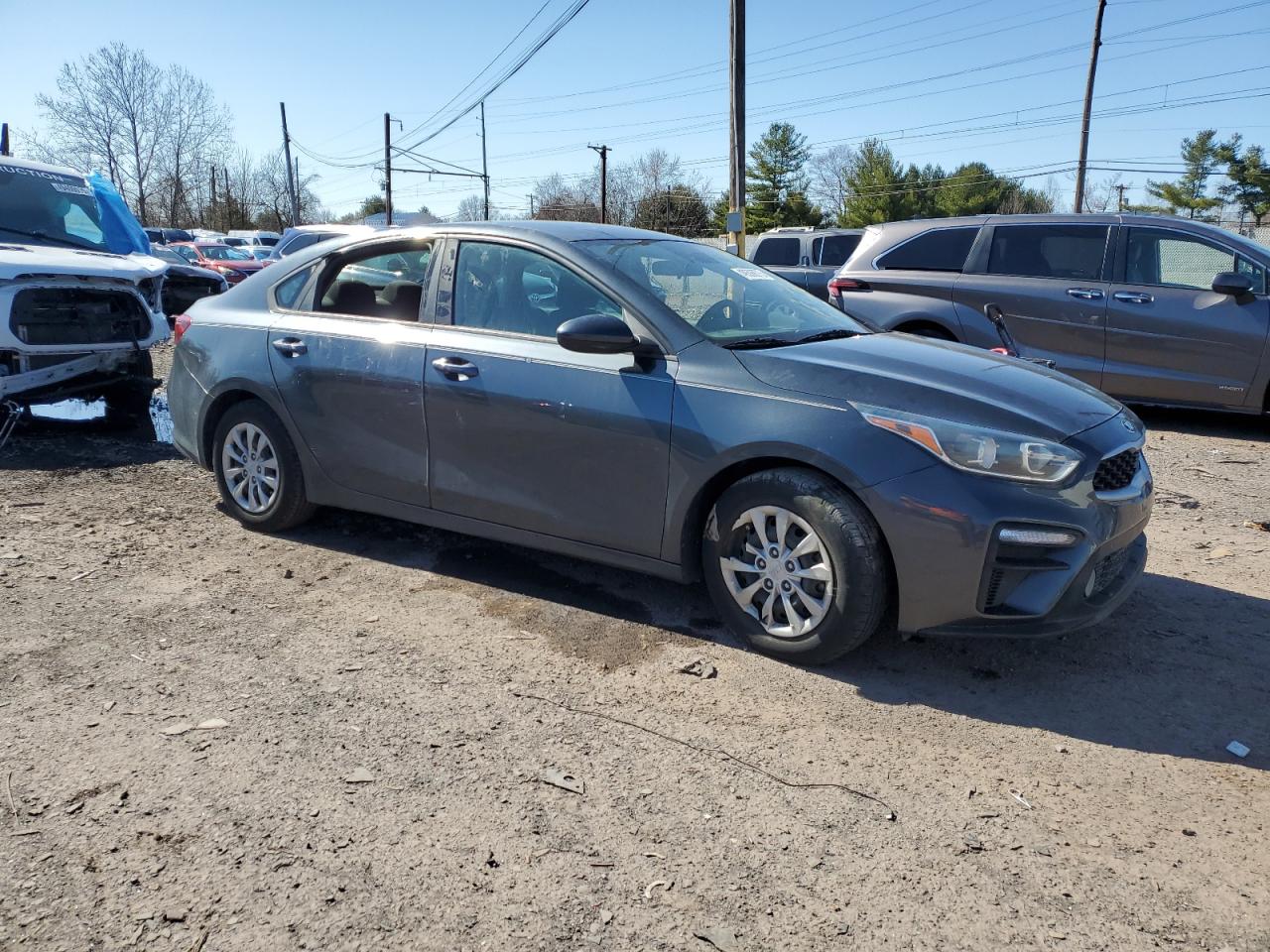 2019 Kia Forte - Image 4