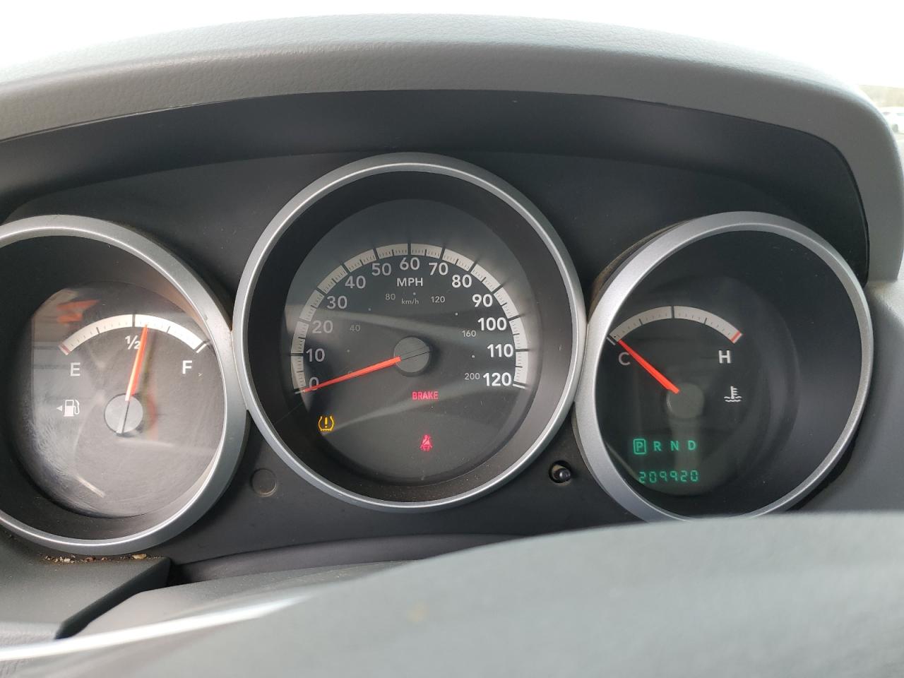 2009 Dodge Caravan - Image 9