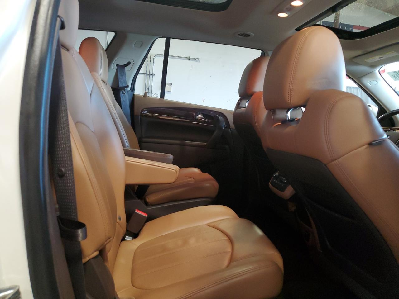2015 Buick Enclave - Image 11