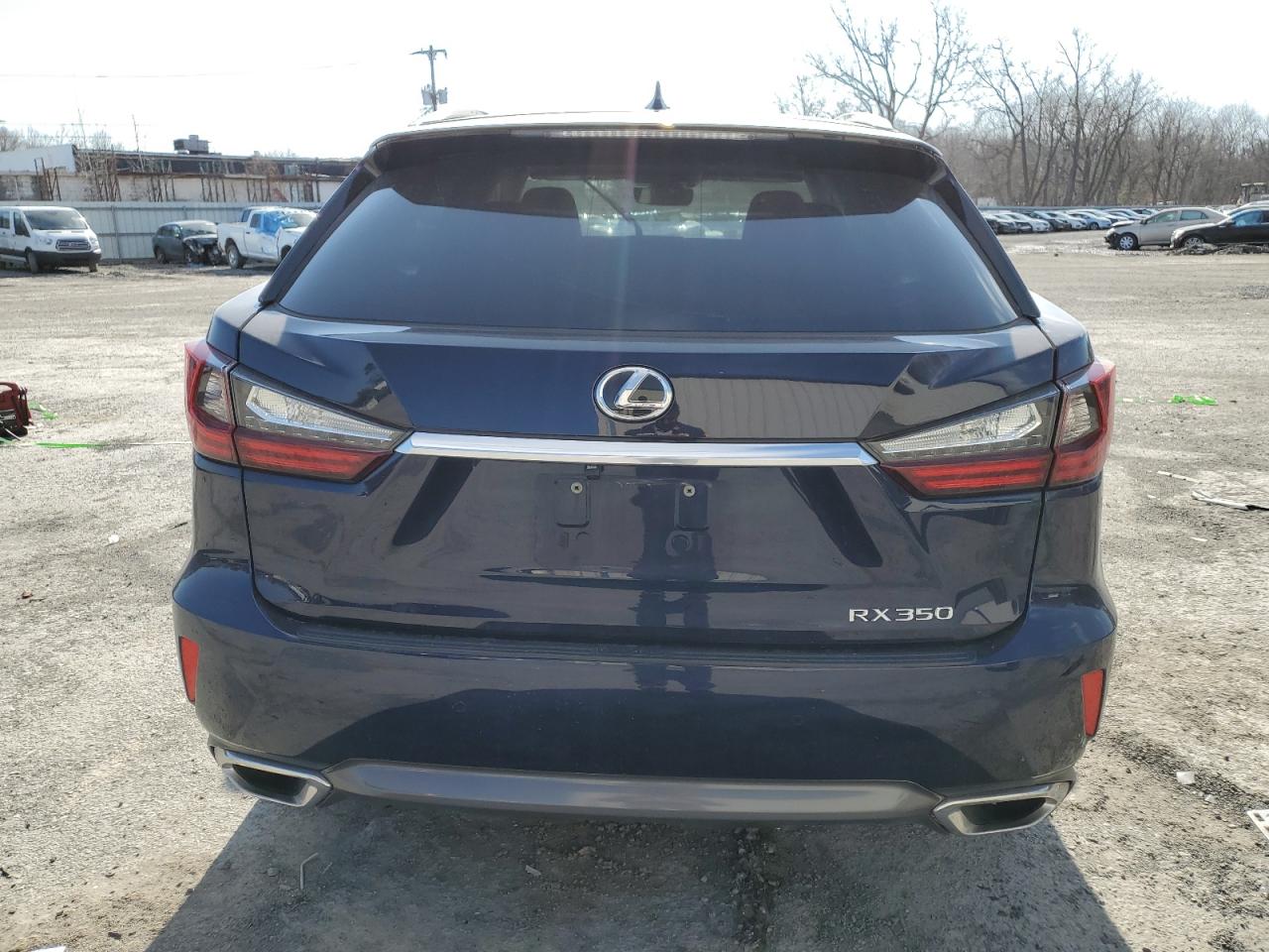 2016 Lexus RX - Image 6