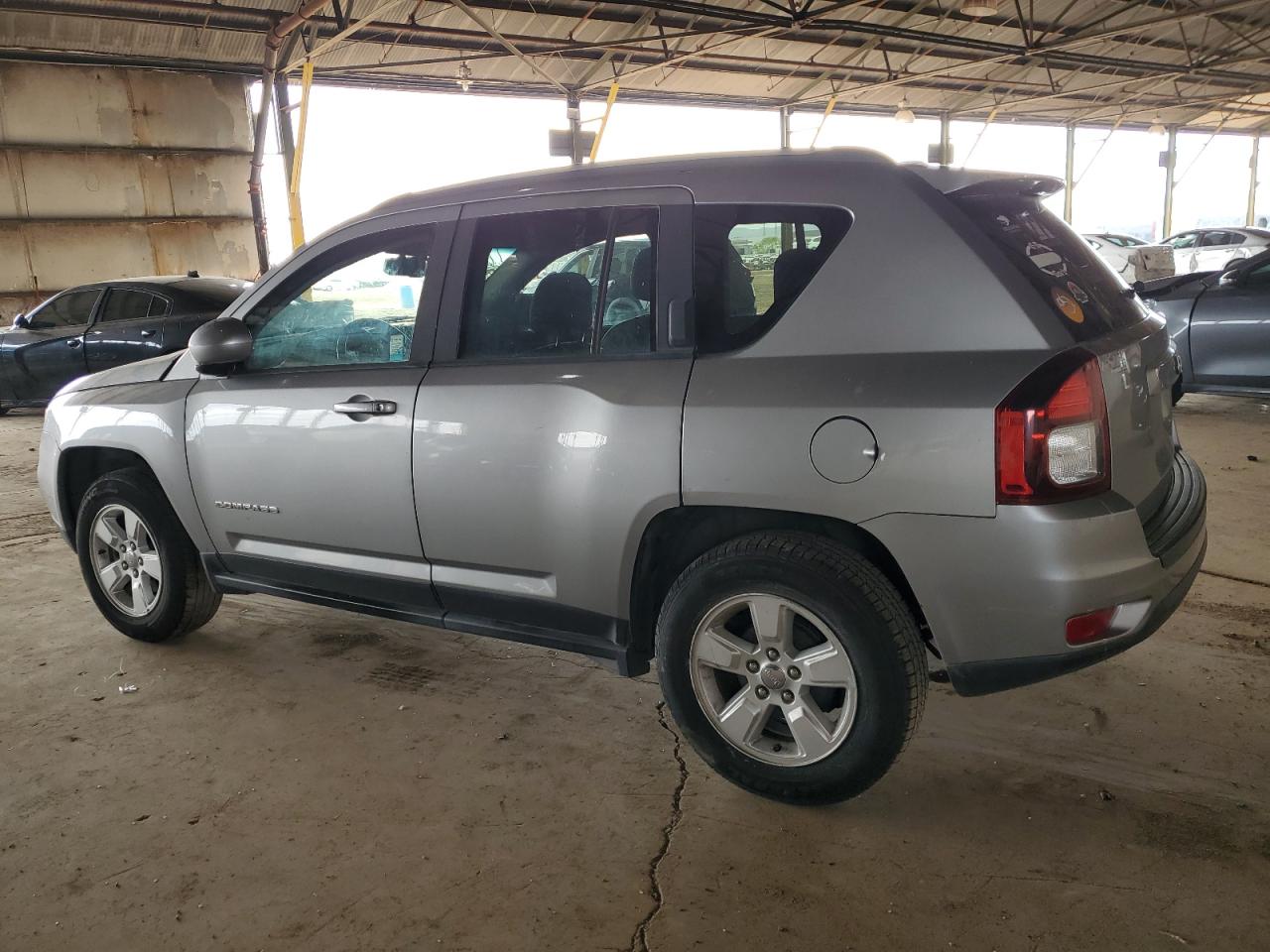 2016 Jeep Compass - Image 2