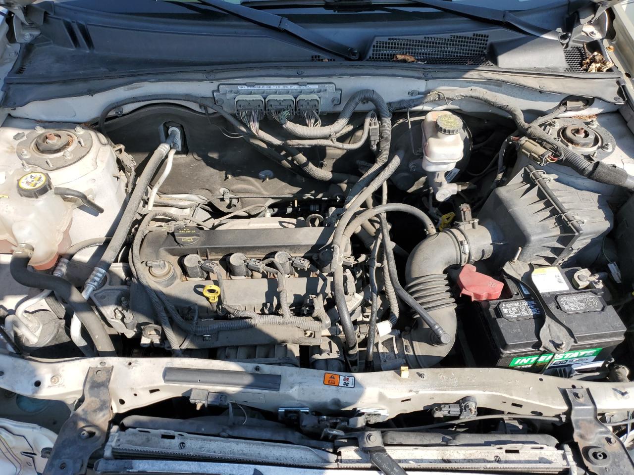 2012 Ford Escape - Image 11