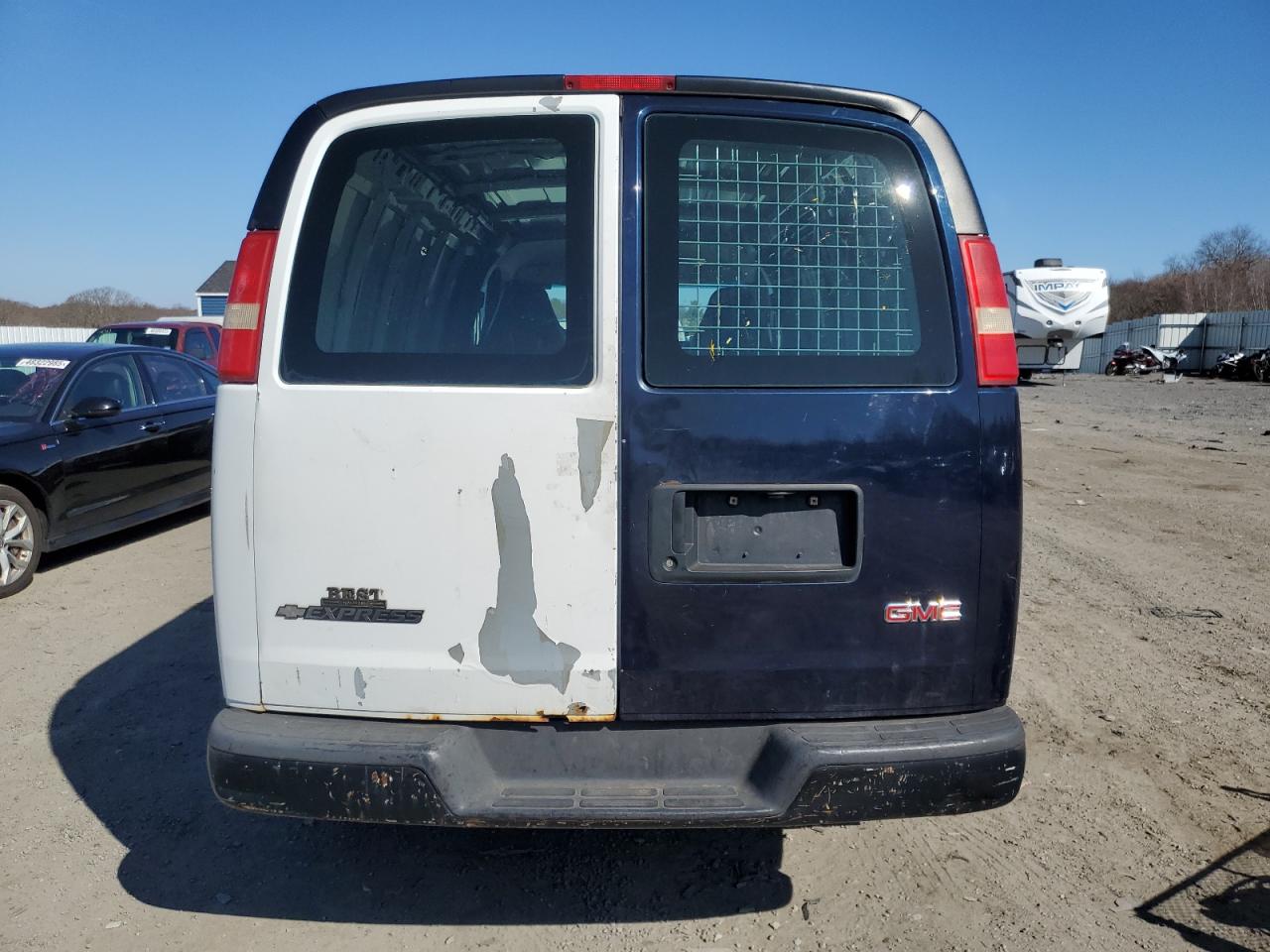 2007 Chevrolet Express - Image 6