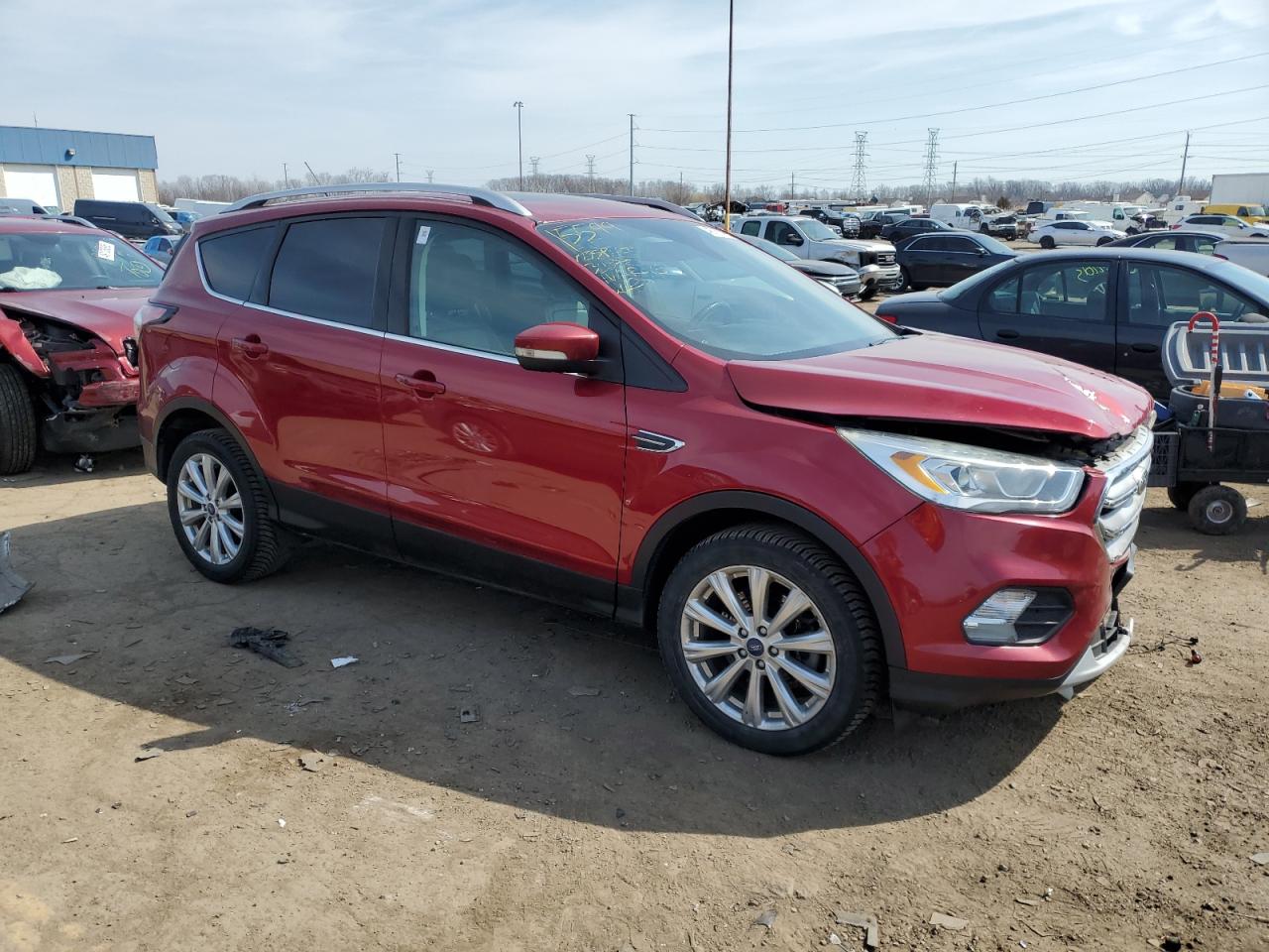 1FMCU9J9XHUE10257 FORD ESCAPE 2017