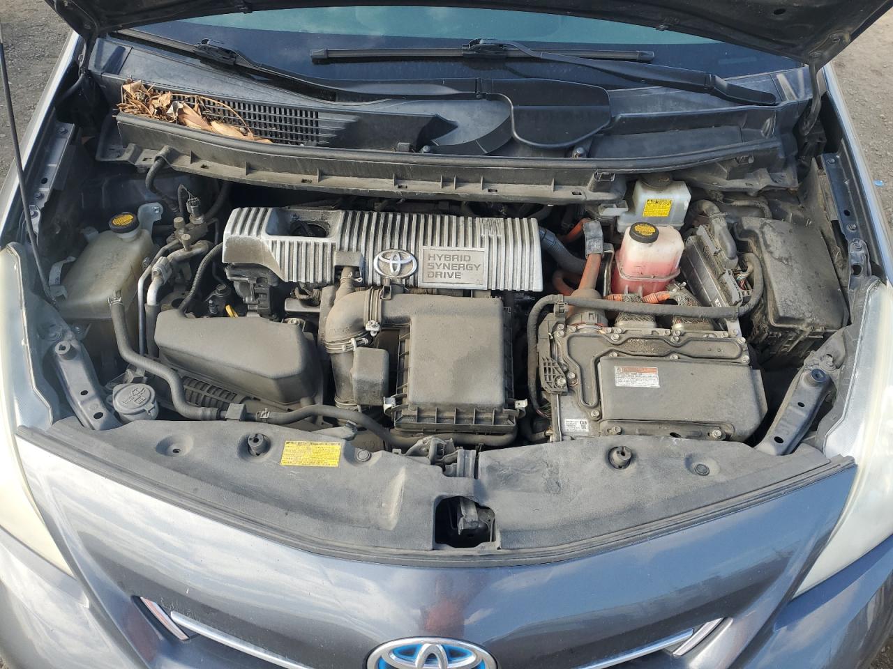 2013 Toyota Prius - Image 11