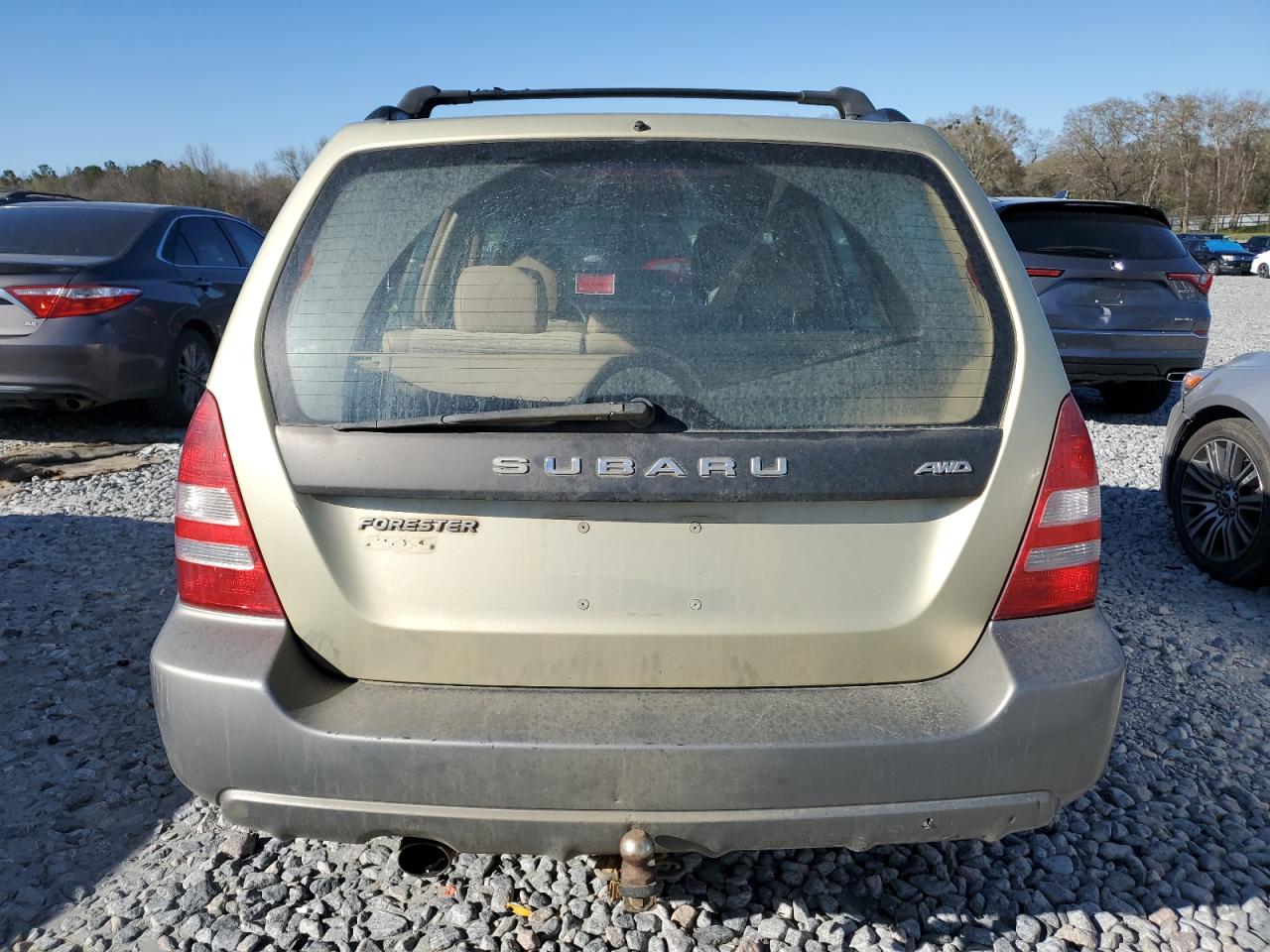 2004 Subaru Forester - Image 6