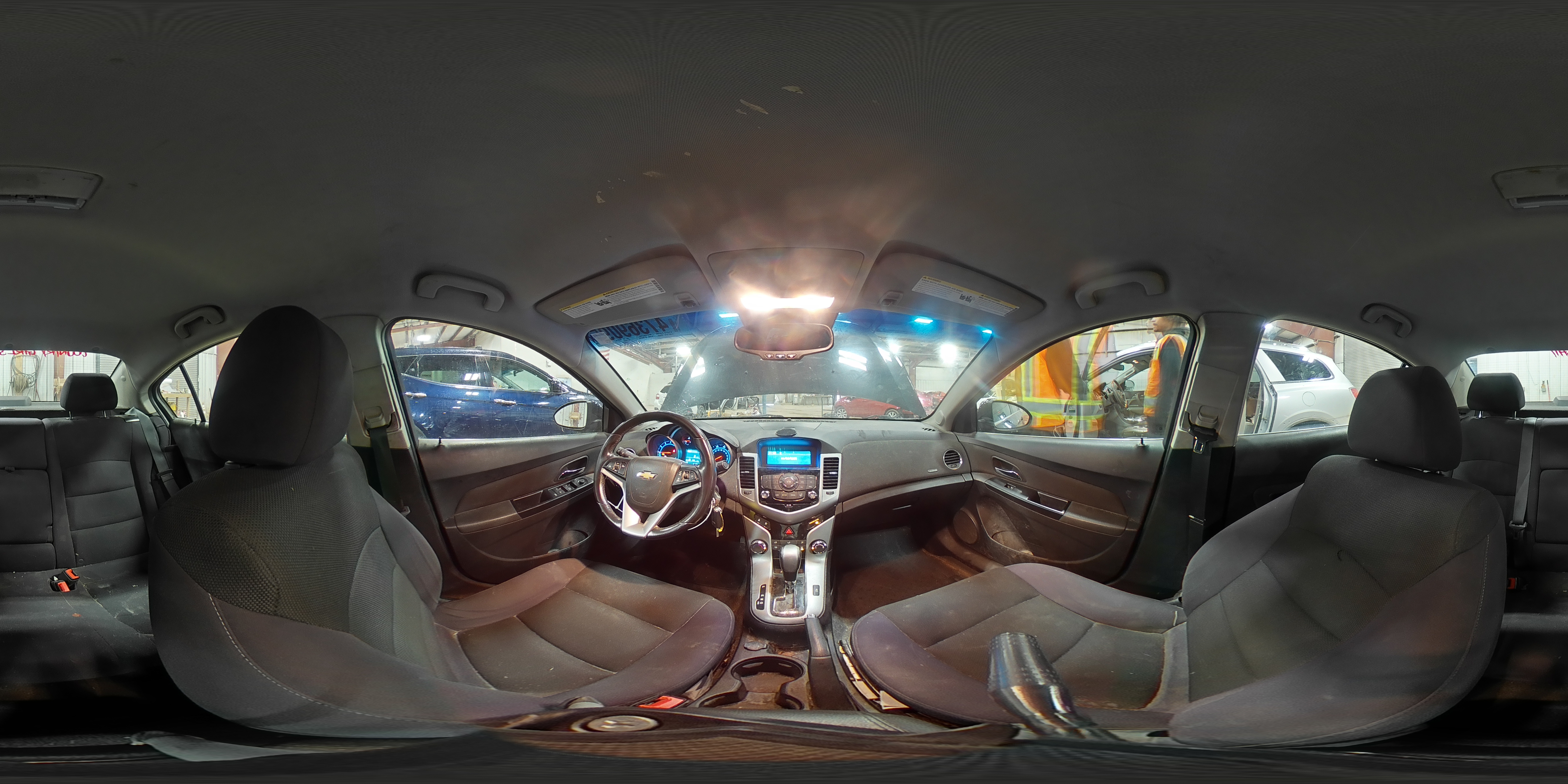 2014 Chevrolet Cruze - Image 15