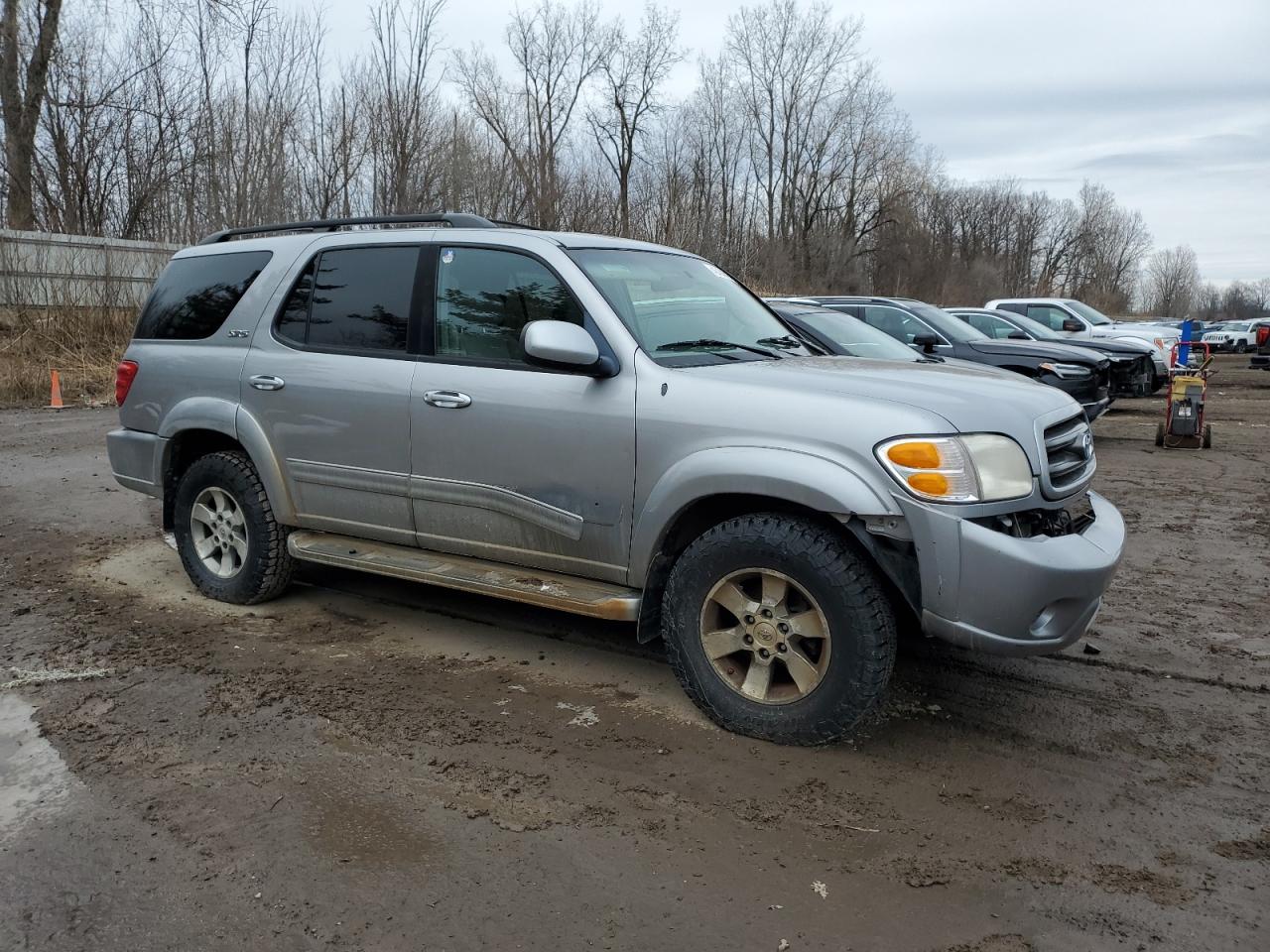 2001 Toyota Sequoia - Image 4