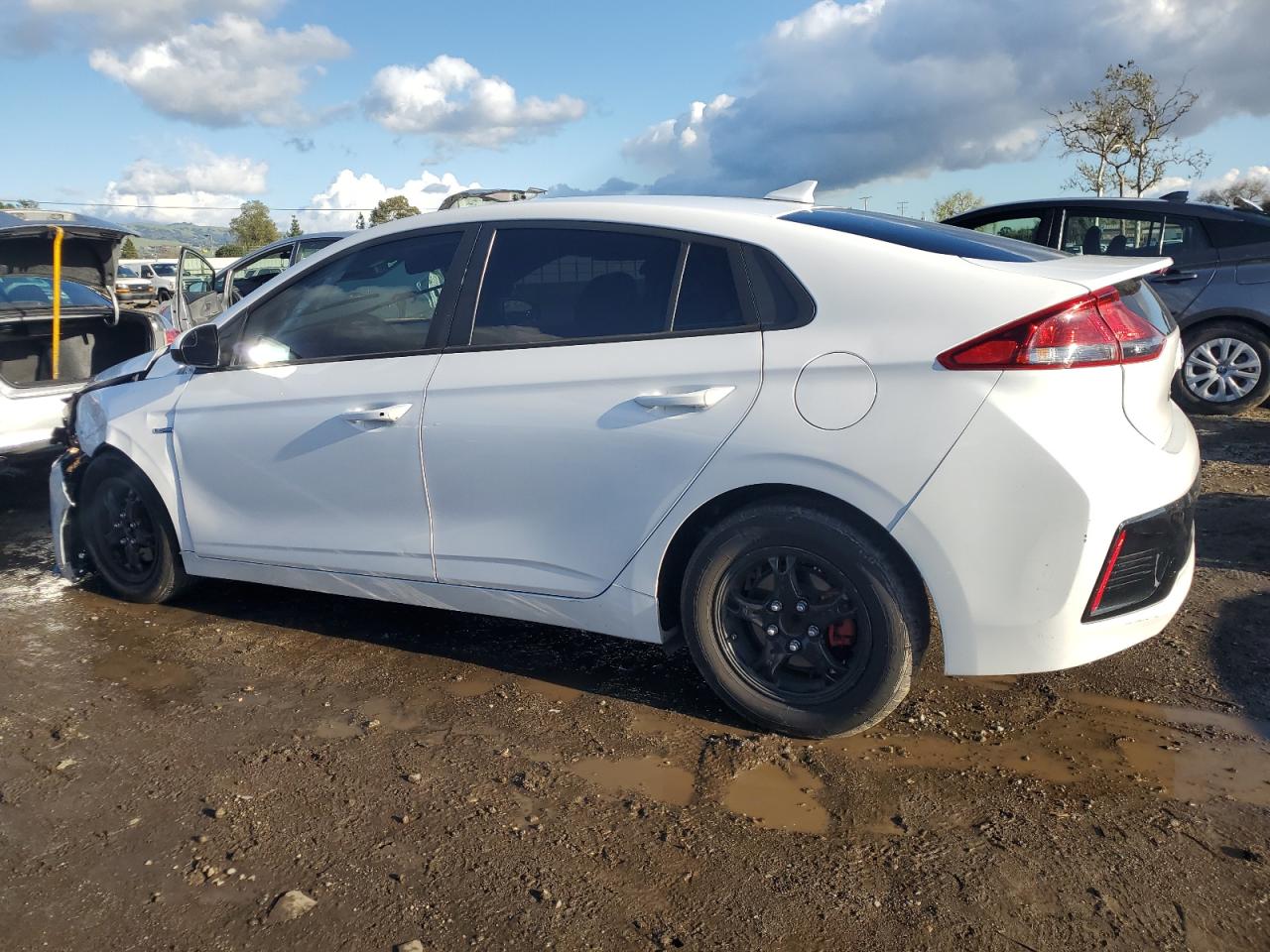 2018 Hyundai IONIQ - Image 2