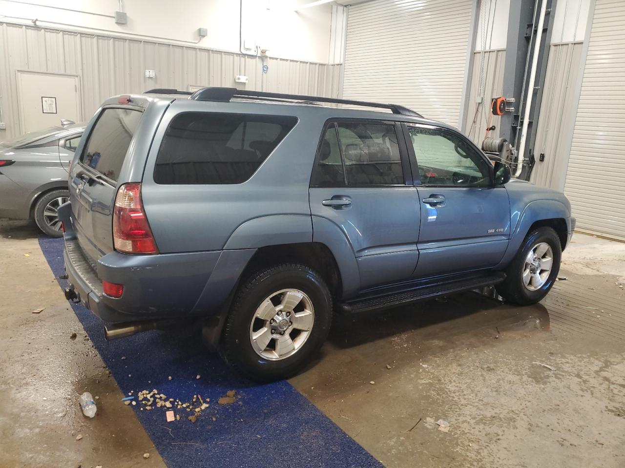 2005 Toyota 4Runner - Image 3