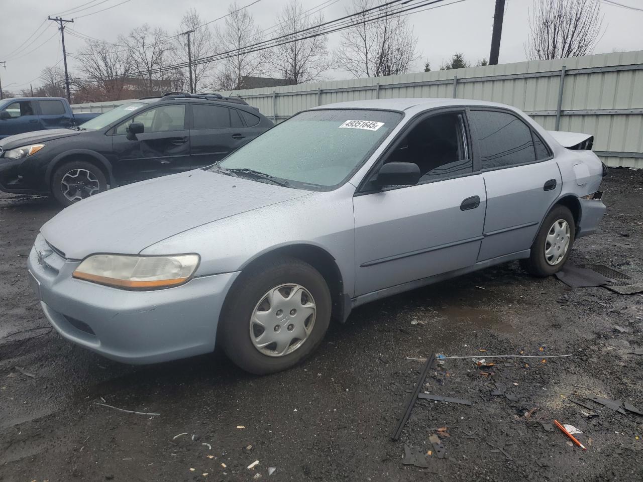 1998 Honda Accord Dx for Sale in New Britain, CT - Rear End