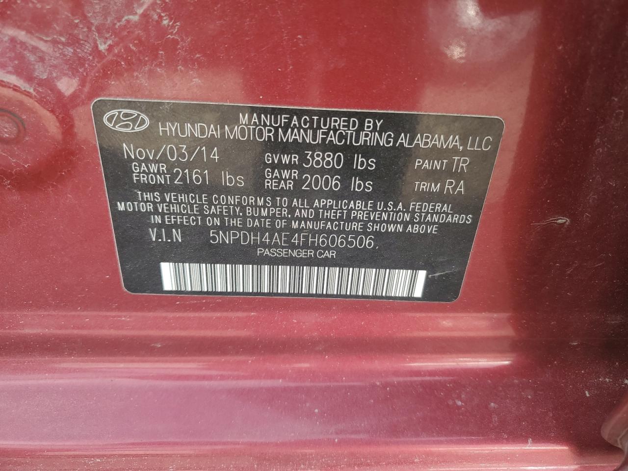 2015 Hyundai Elantra - Image 12