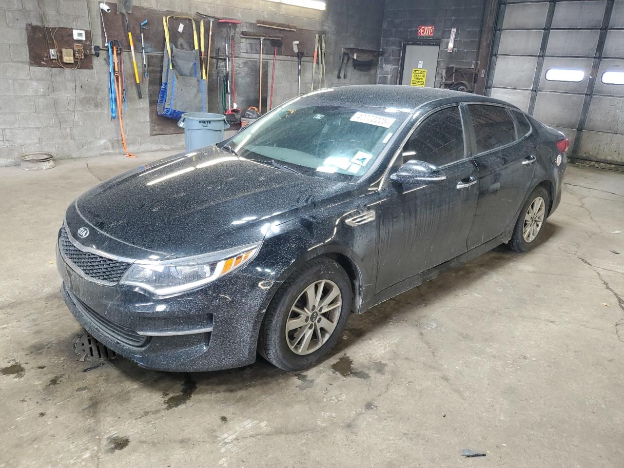 2016 Kia Optima - Image 1