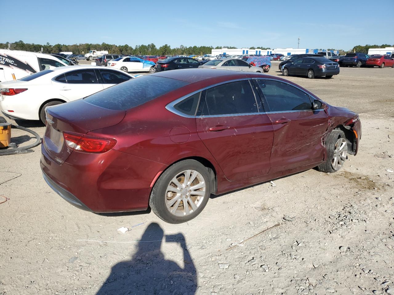 2015 Chrysler 200 - Image 3