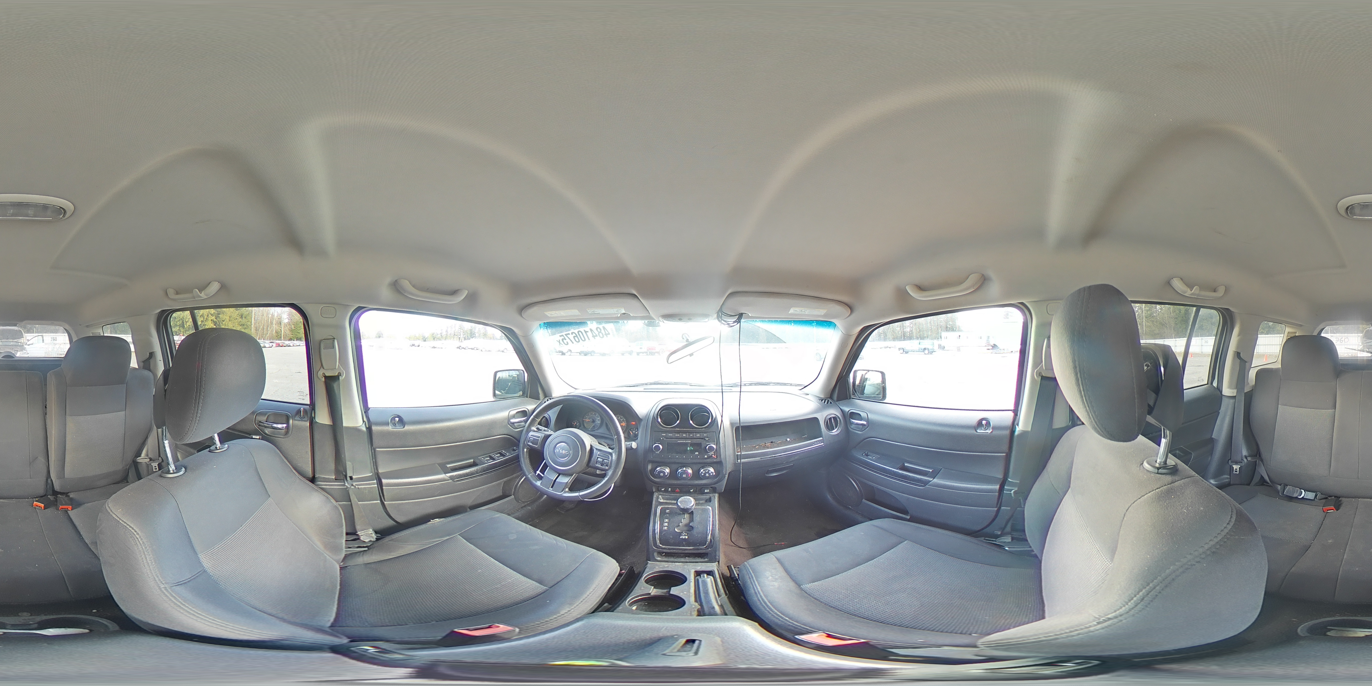 2014 Jeep Liberty (Patriot) - Image 14