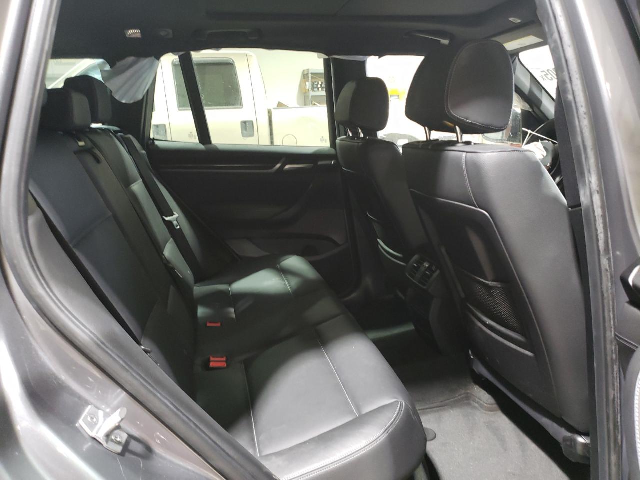 2017 BMW X3 - Image 11