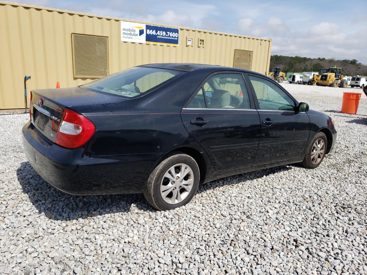 2004 Toyota Camry - Image 3