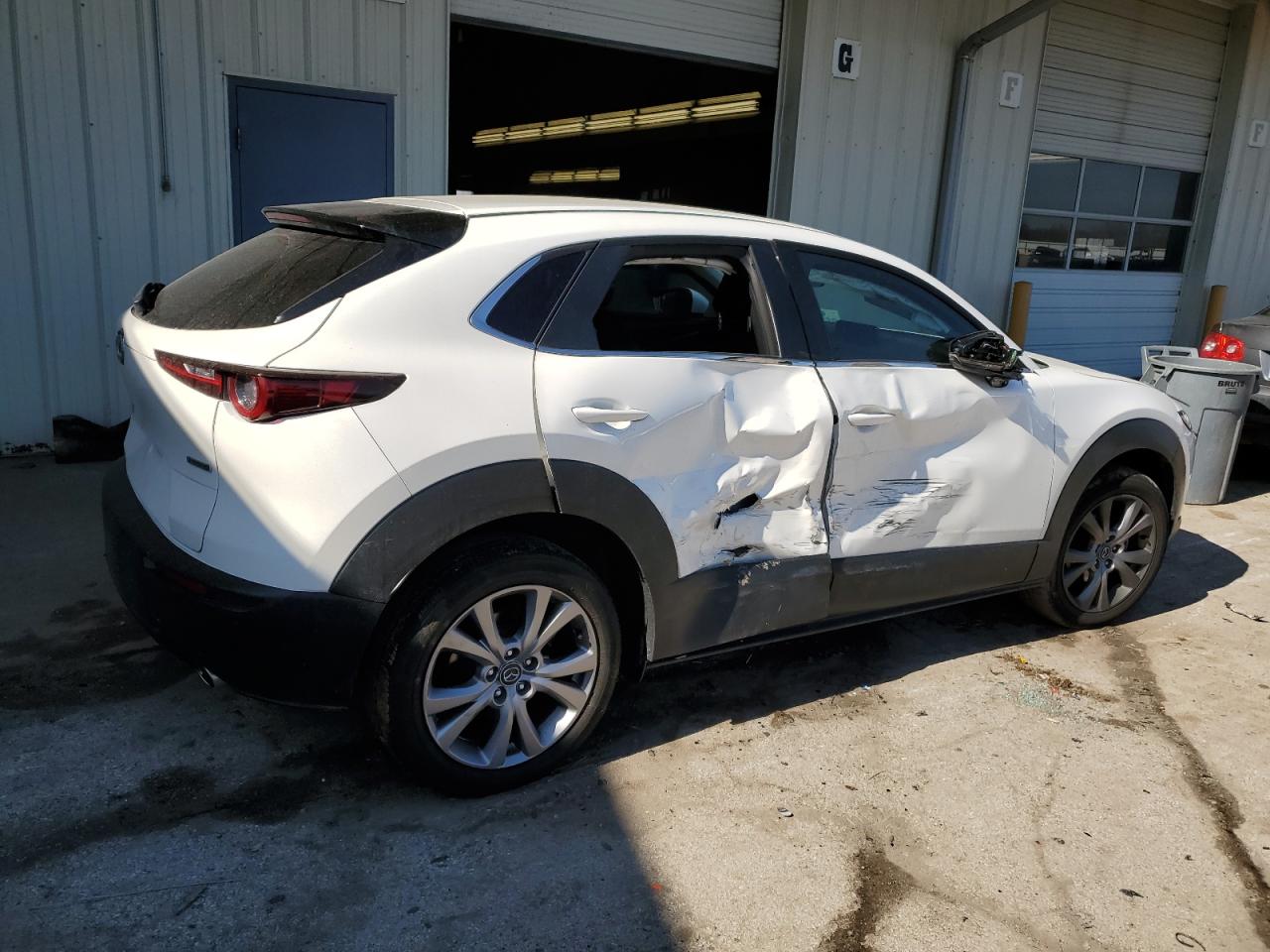 2021 Mazda CX-30 - Image 3