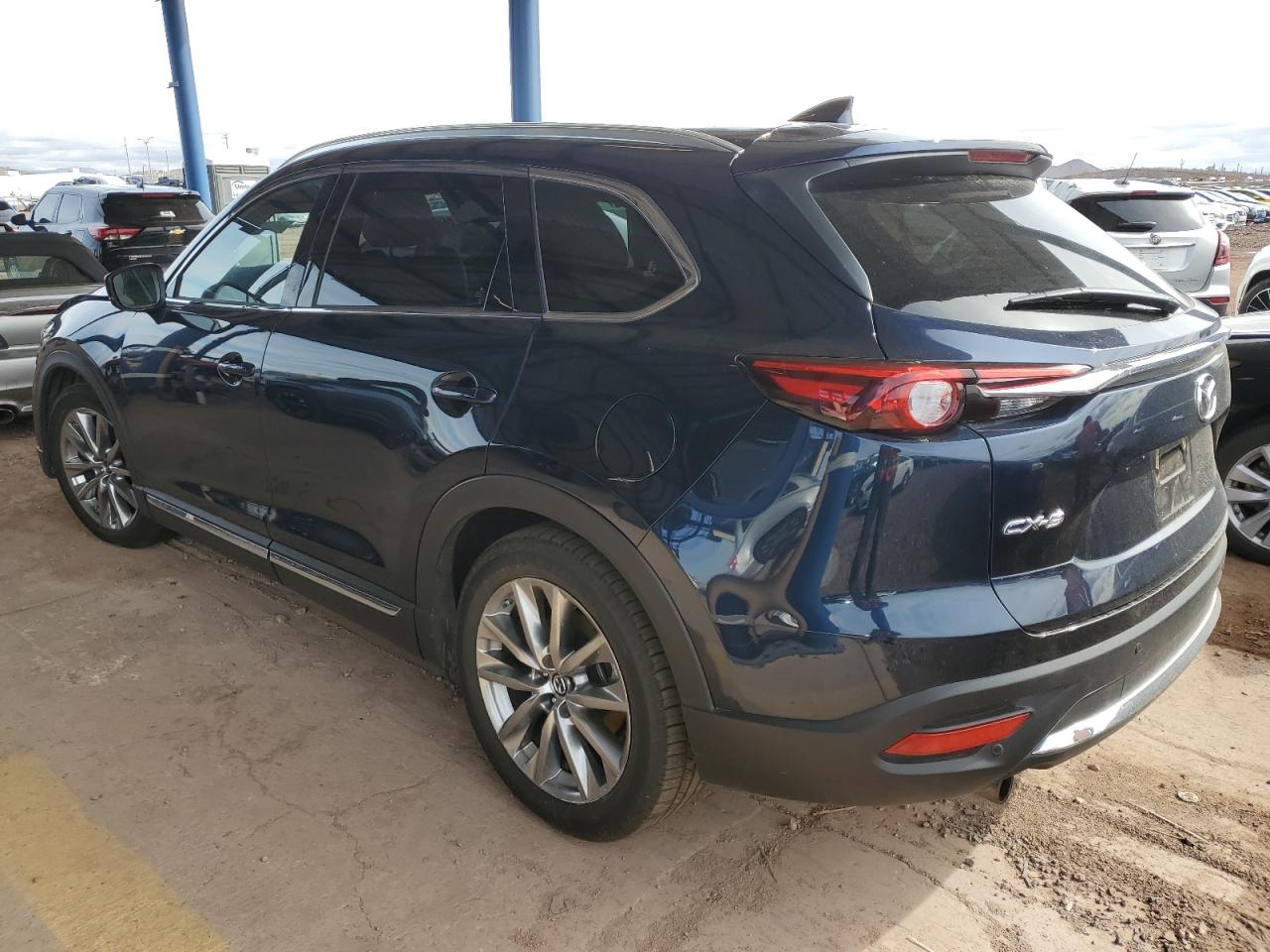 2018 Mazda CX-9 - Image 2