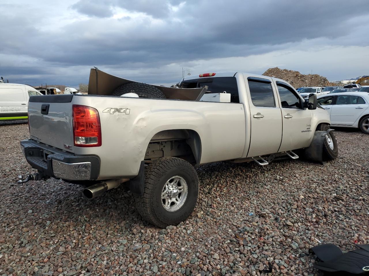 2007 GMC Sierra - Image 3