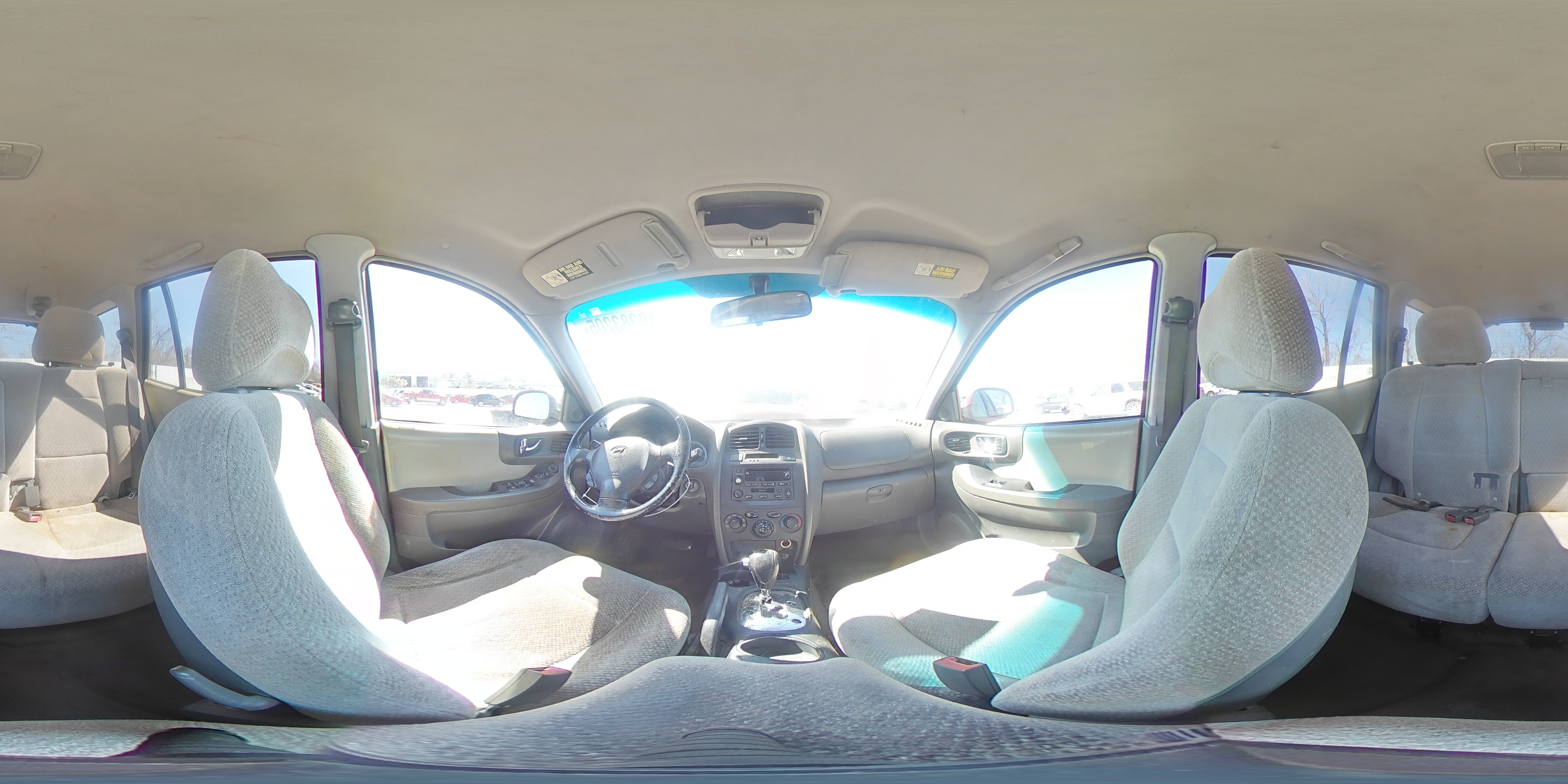 2005 Hyundai Santa Fe - Image 13
