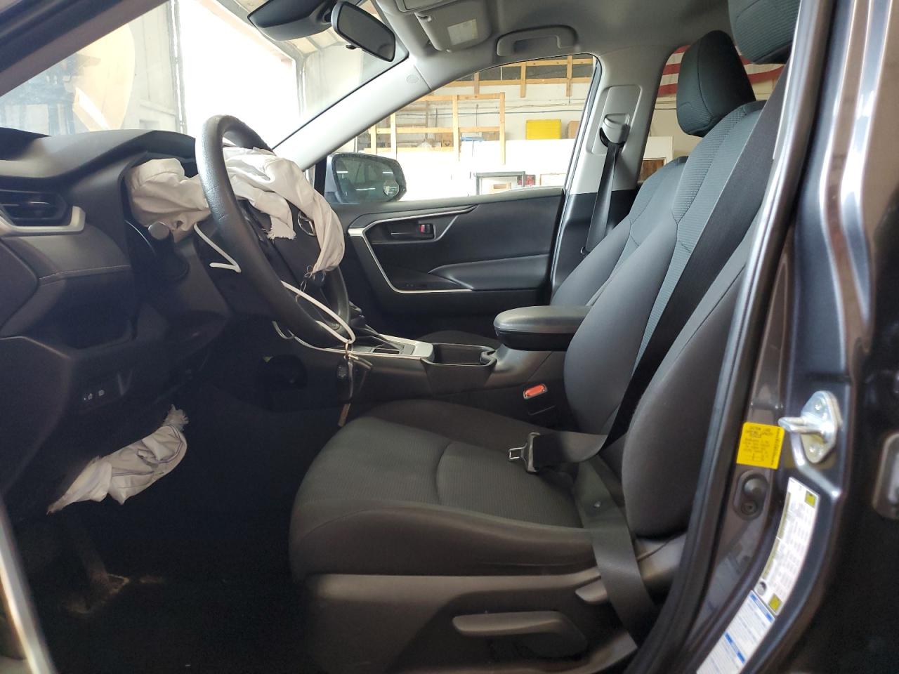 2021 Toyota RAV 4 - Image 7