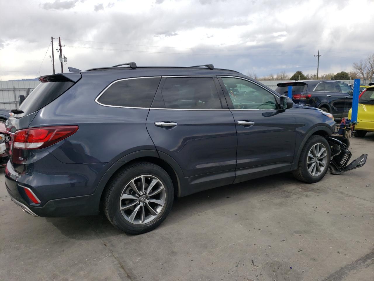 2017 Hyundai Santa Fe - Image 3
