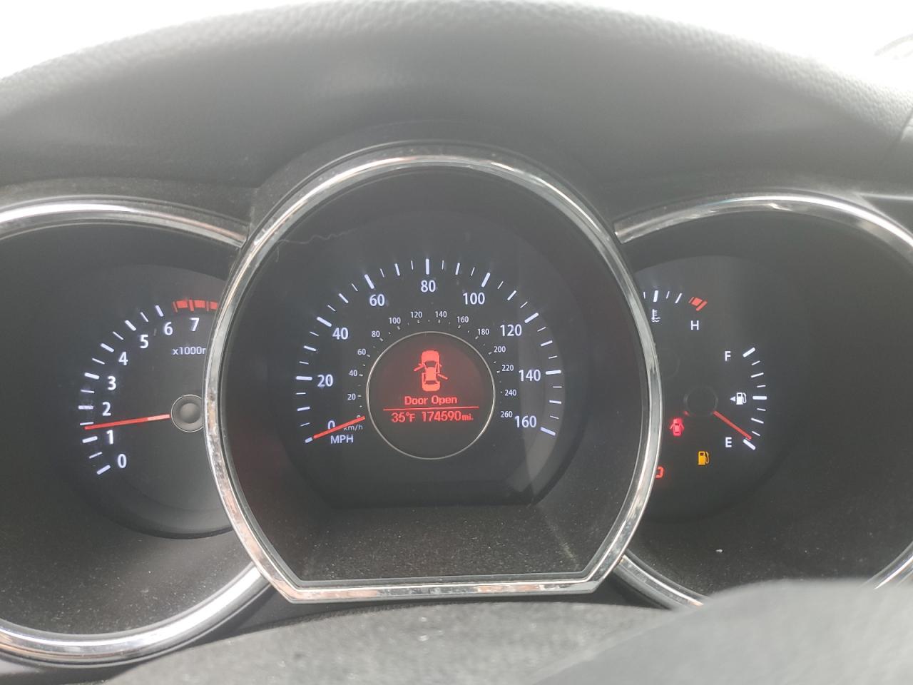 2012 Kia Optima - Image 9