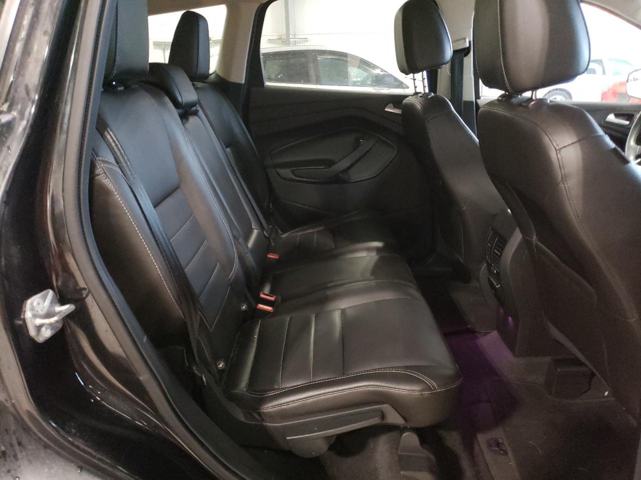 2014 Ford Escape - Image 11