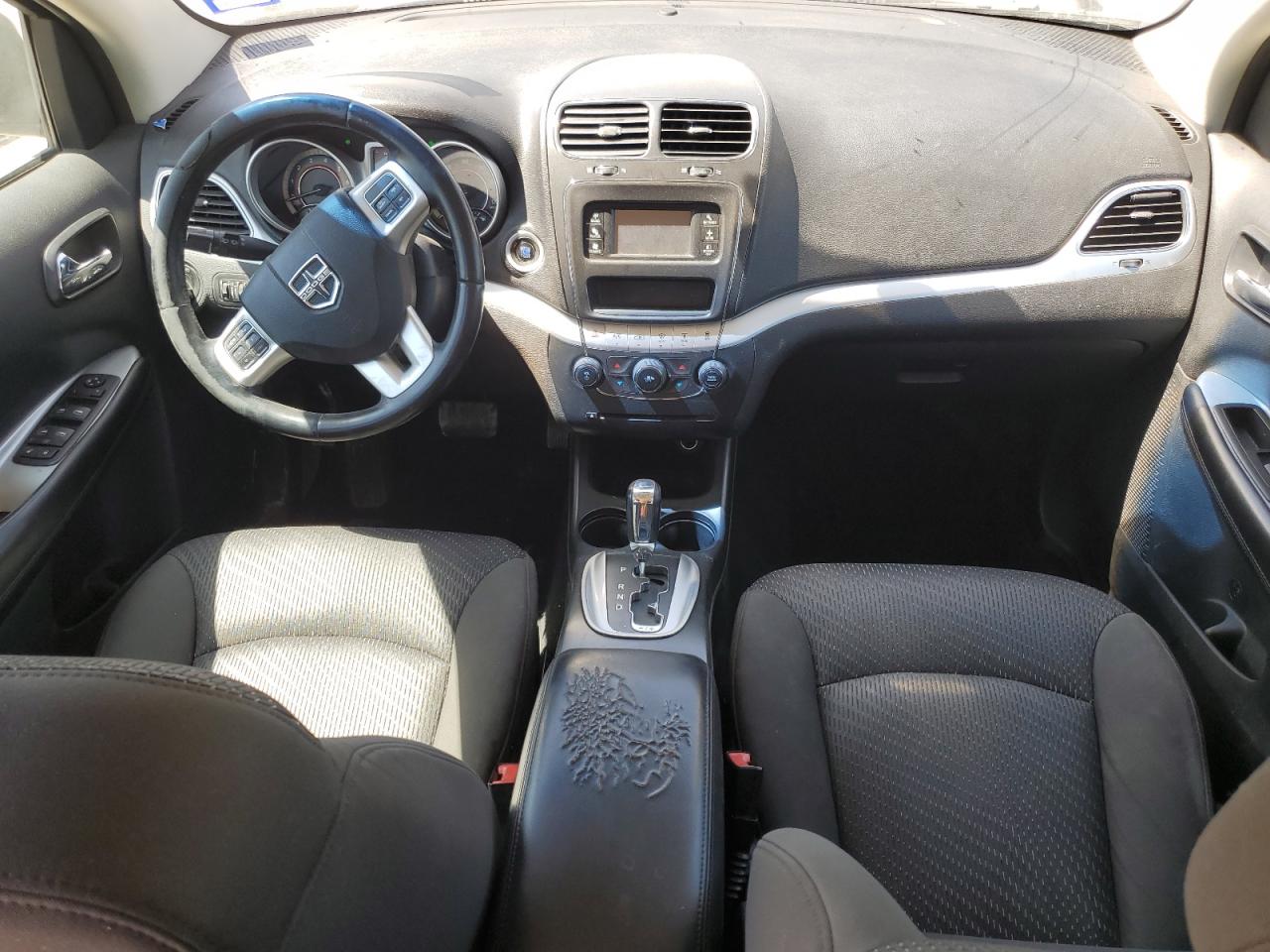 2012 Dodge Journey - Image 8