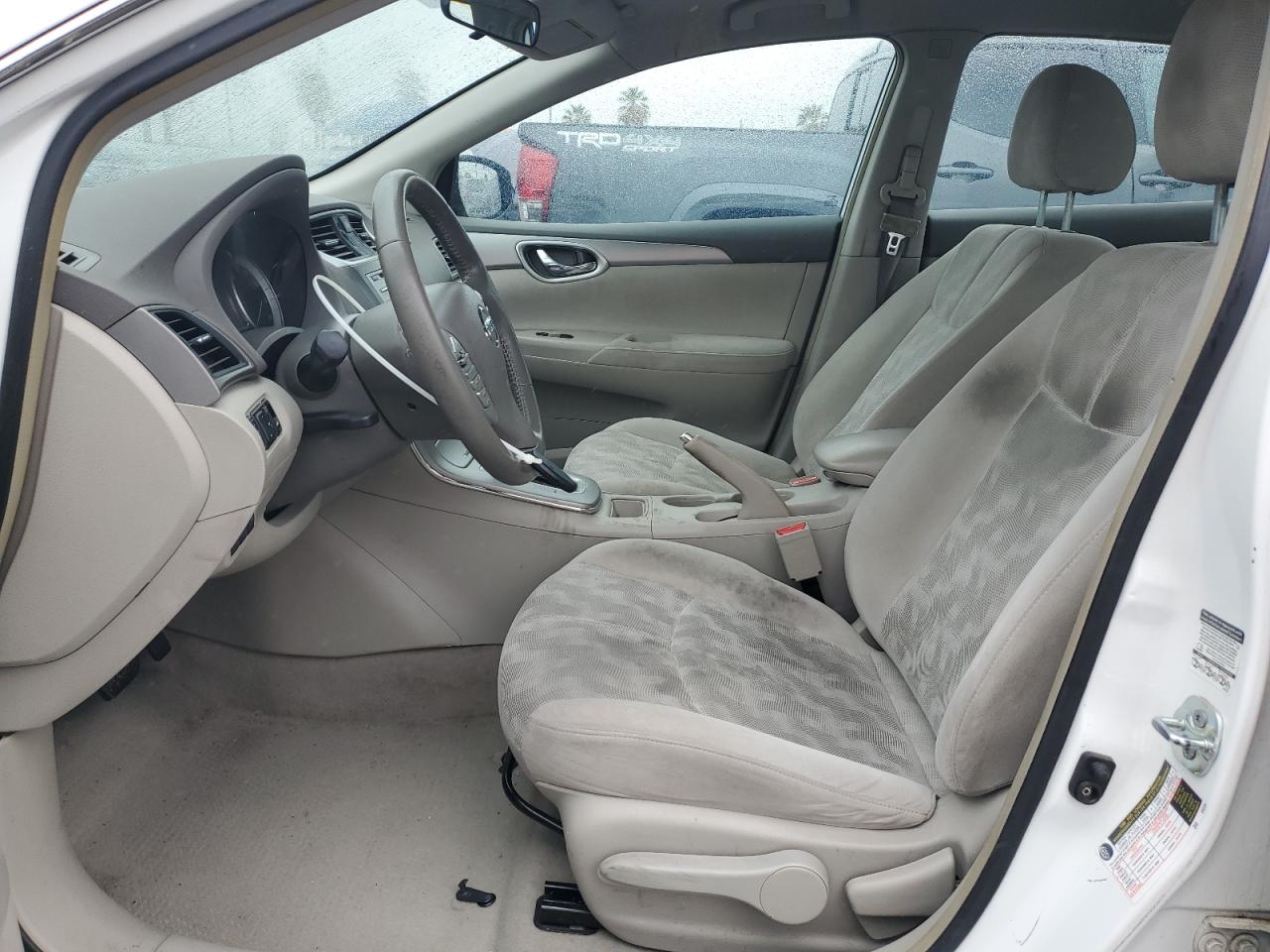 2013 Nissan Sentra - Image 7