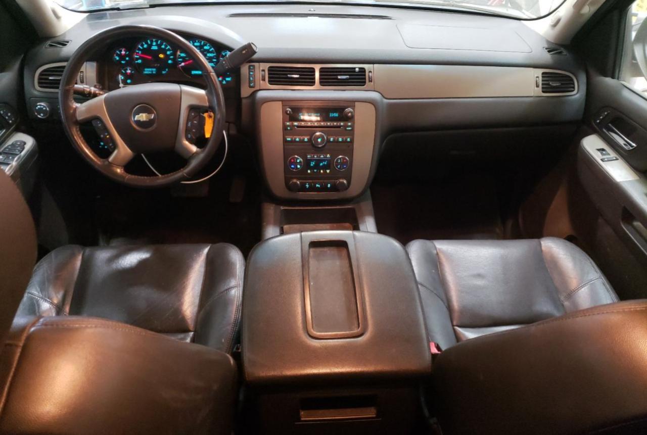 2013 Chevrolet Silverado - Image 8