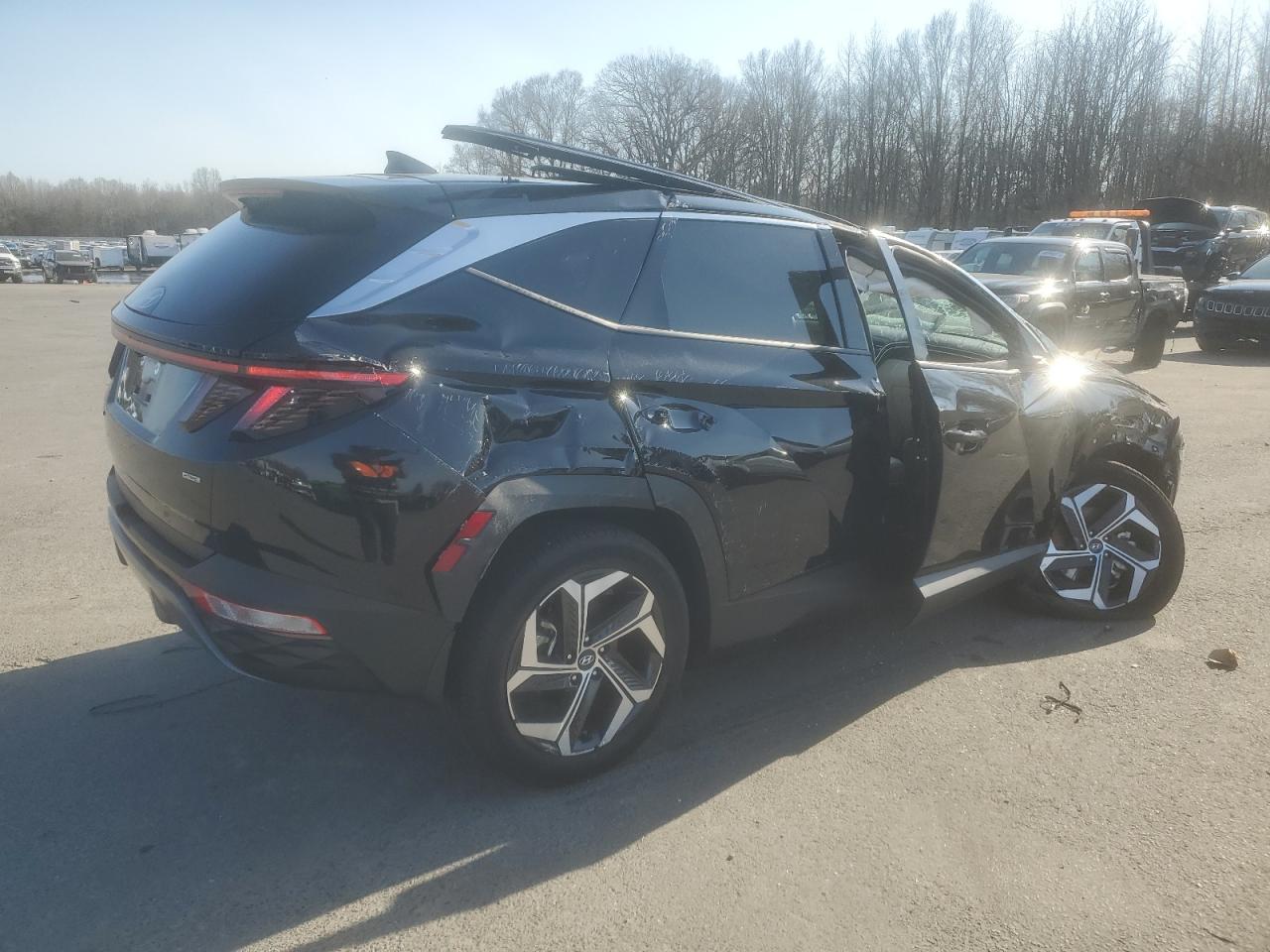 2024 Hyundai Tucson - Image 3