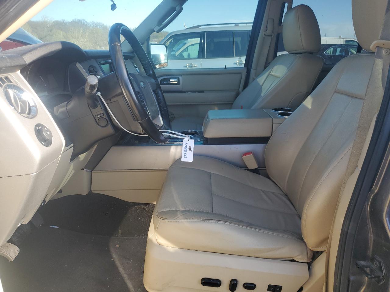 2015 Ford Expedition Limited VIN: 1FMJU2AT8FEF41771 Lot: 82256264