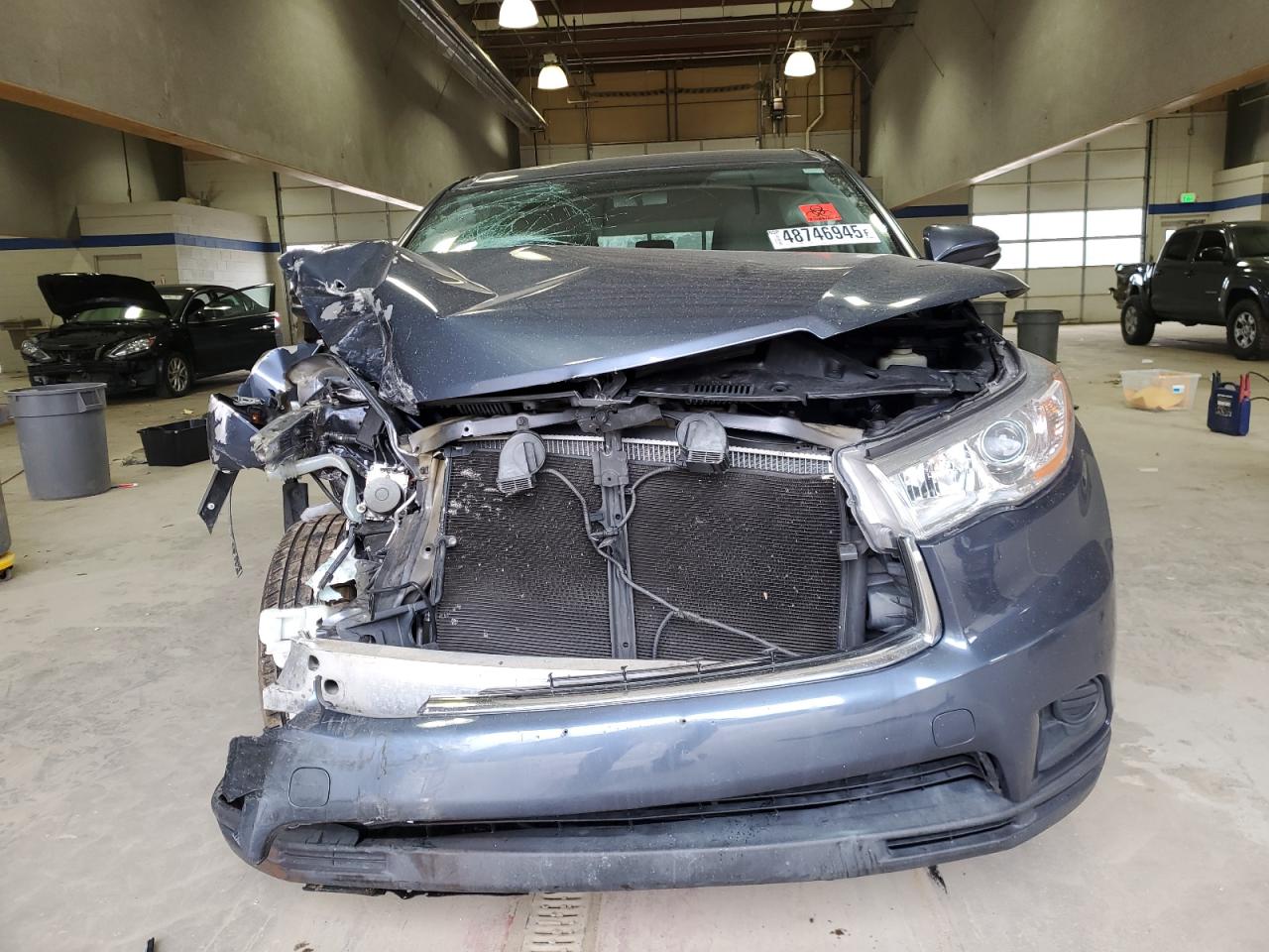 2016 Toyota Highlander - Image 5