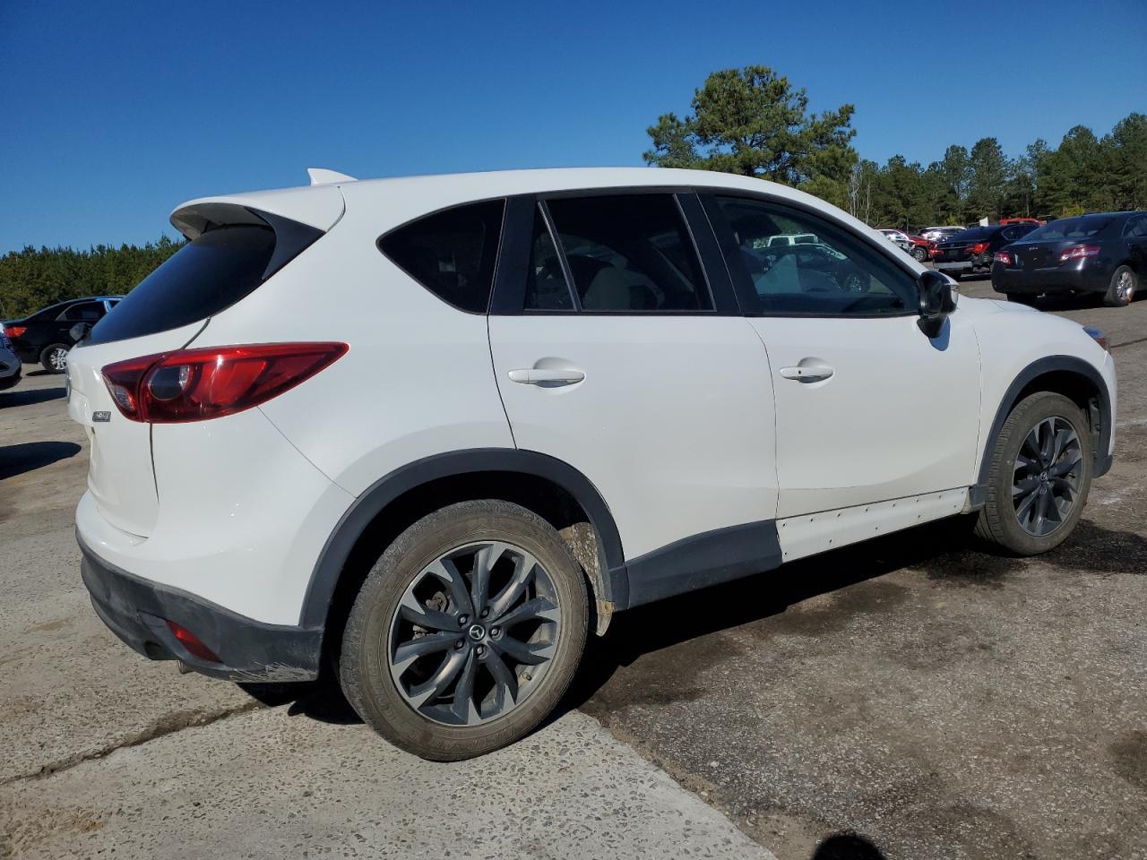 2016 Mazda CX-5 - Image 3