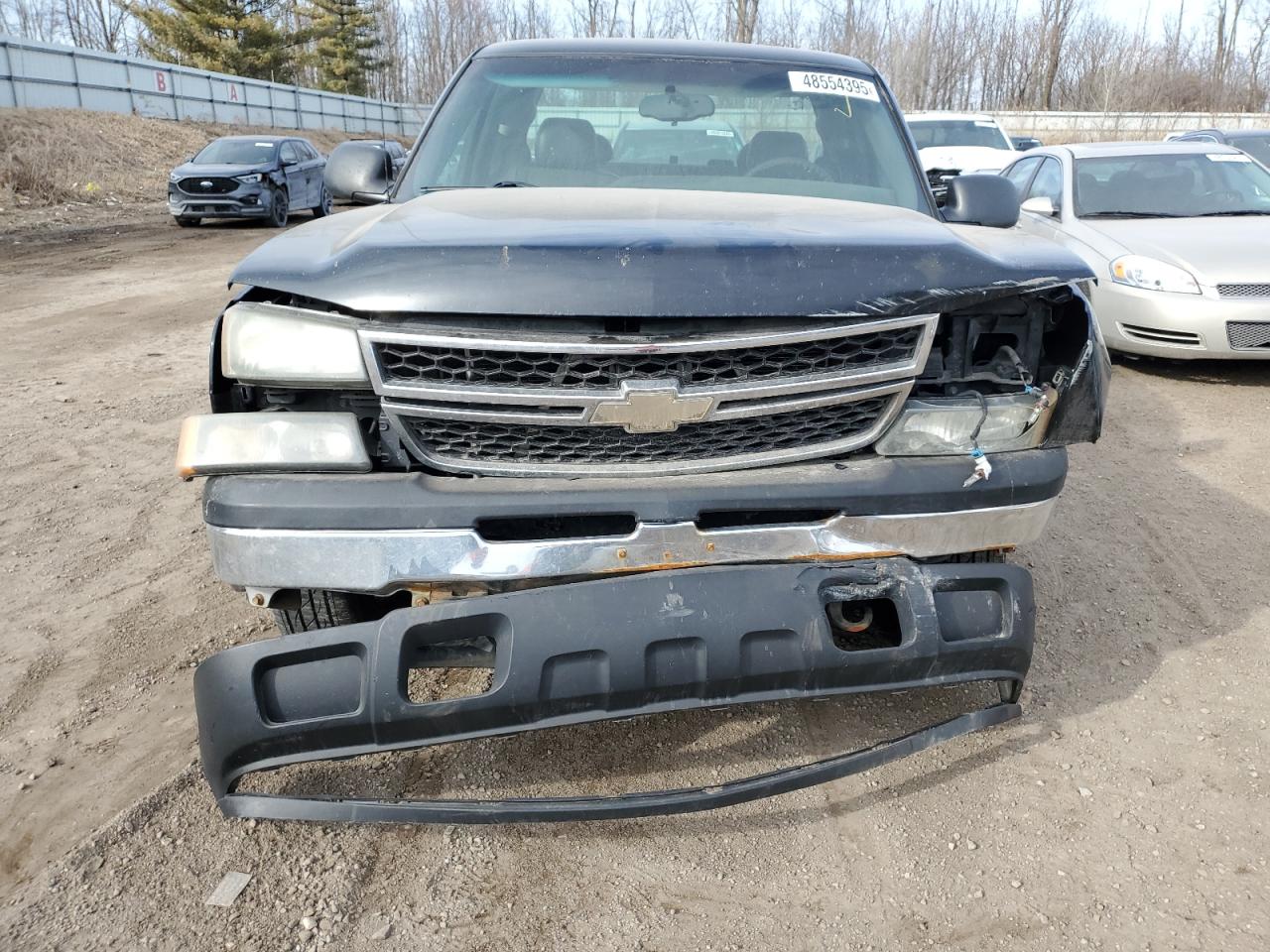 2007 Chevrolet Silverado - Image 5