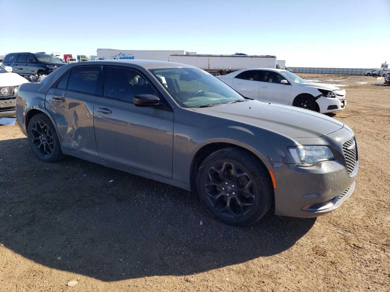 2019 Chrysler 300 - Image 4
