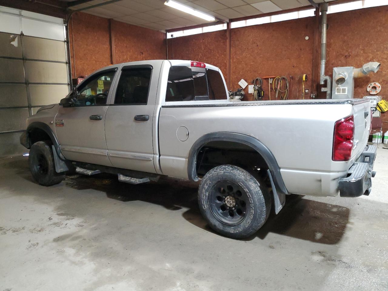 2009 Dodge RAM - Image 2