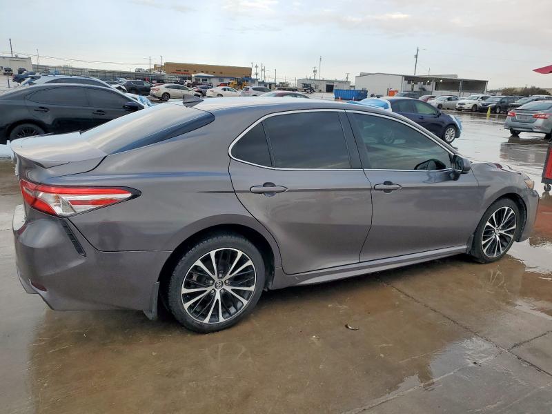  TOYOTA CAMRY 2020 Серый