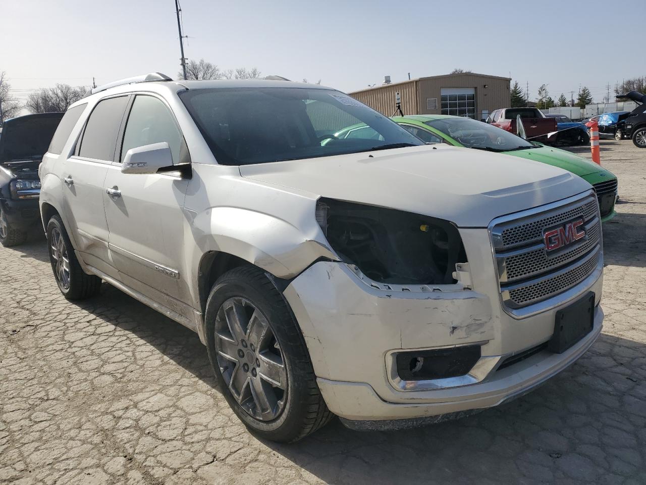 2013 GMC Acadia - Image 4