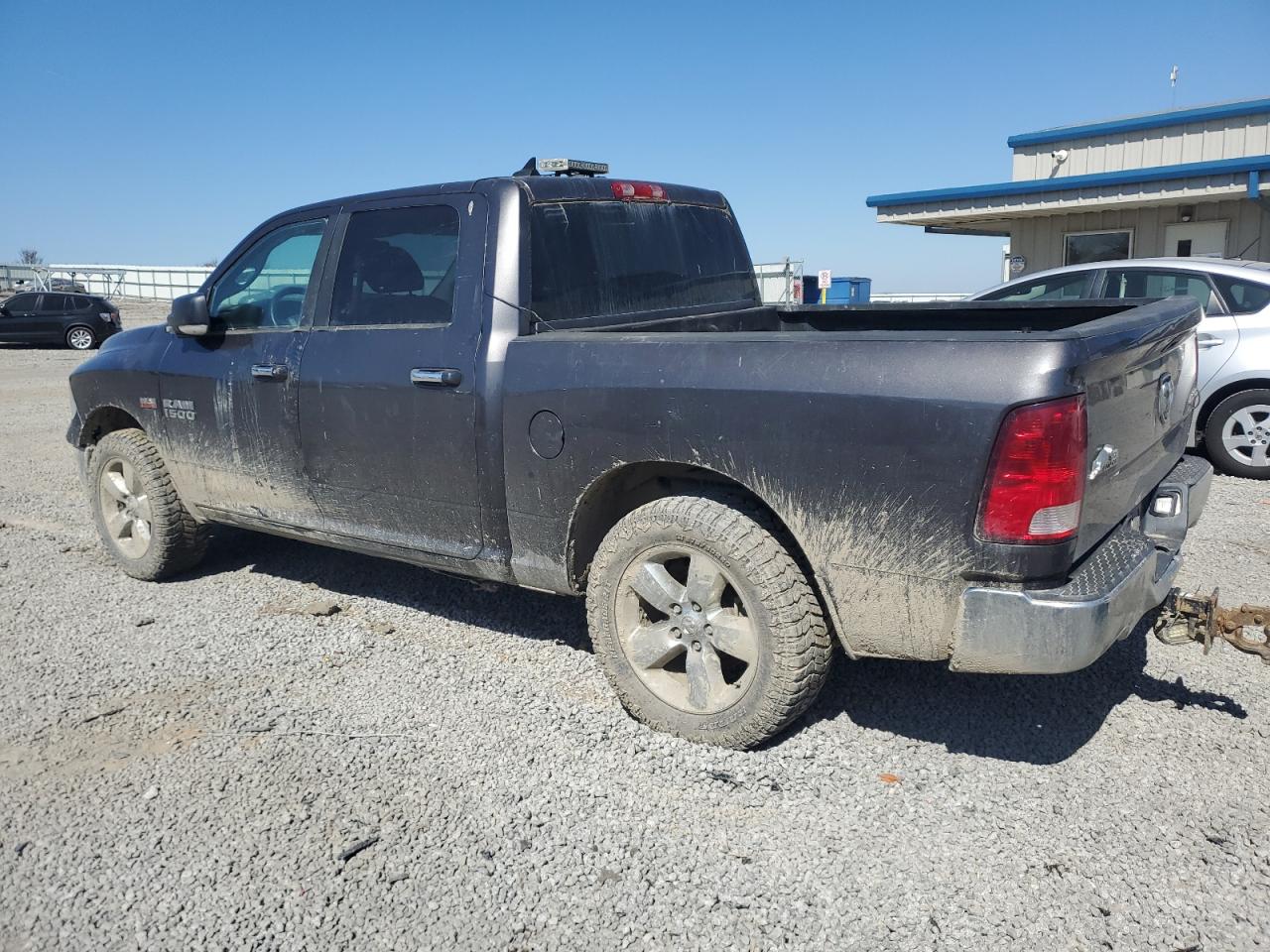 2014 RAM 1500 - Image 2