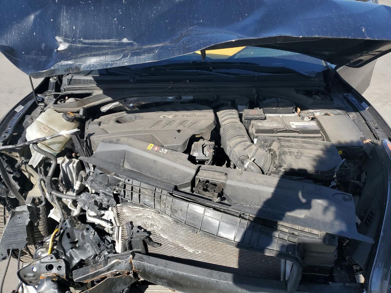 2020 Hyundai Veloster - Image 13