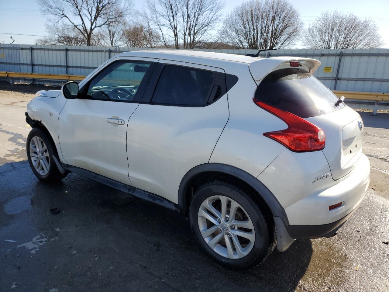 2013 Nissan Juke - Image 2
