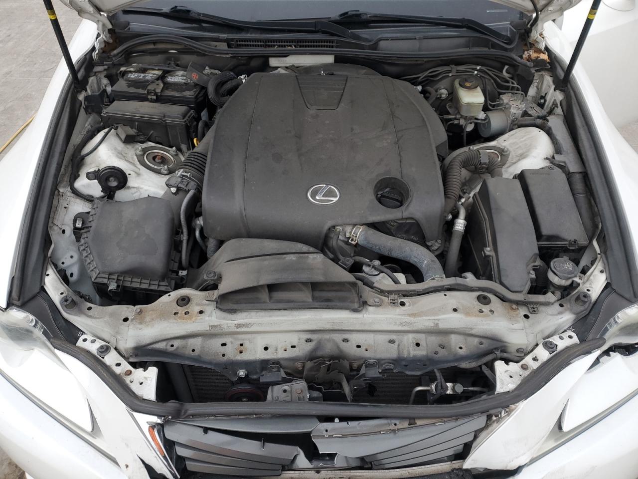 2014 Lexus IS - Image 11