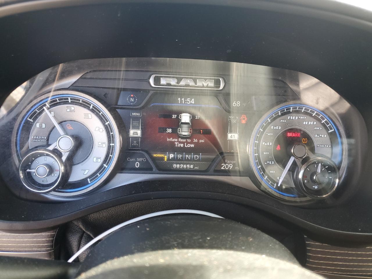2020 RAM 1500 - Image 9
